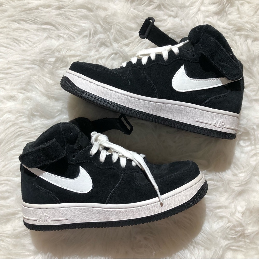 RARE Nike Air Force 1 black suede 7 women sneakers shoes casual summer spring